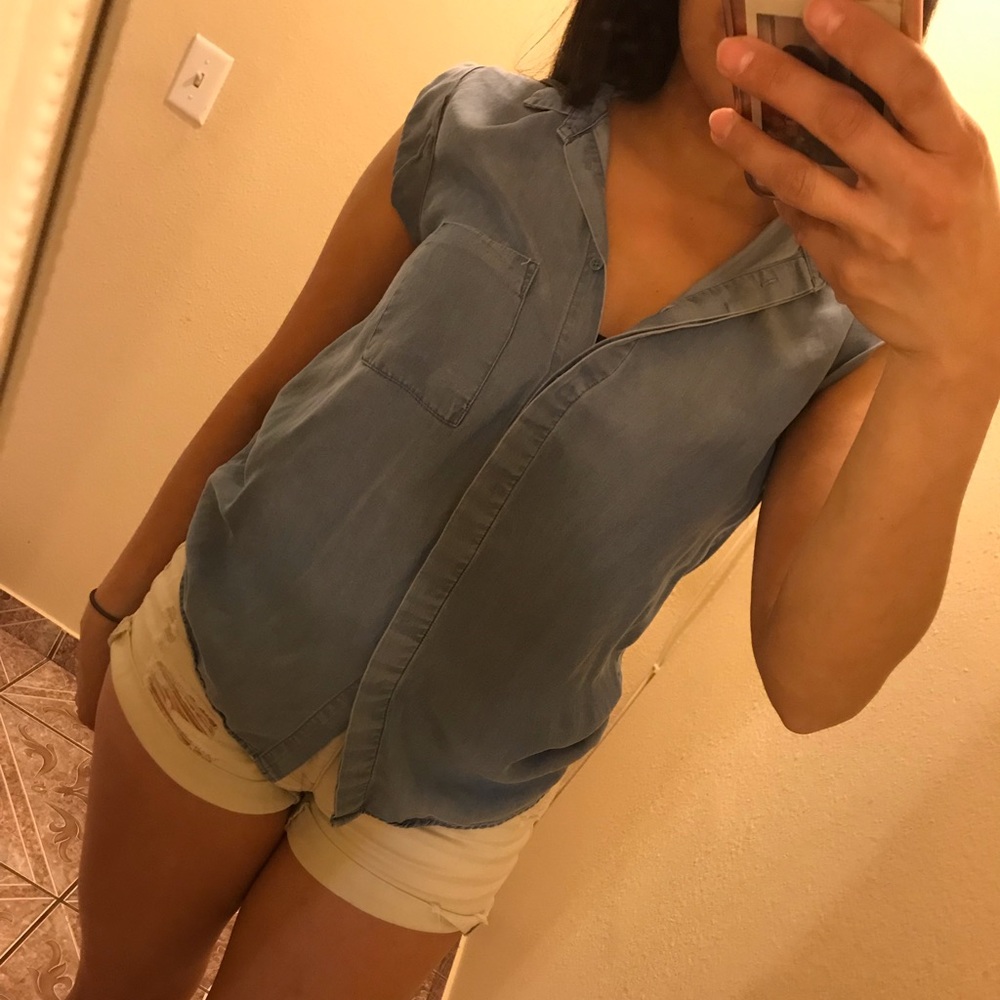 Blue button down - Picture 4 of 4